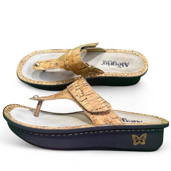 Alegria Women 37/6.5-7 Butterfly Chunky Thong Sandals Platform Boho Wedges Shoes - Picture 1 of 6